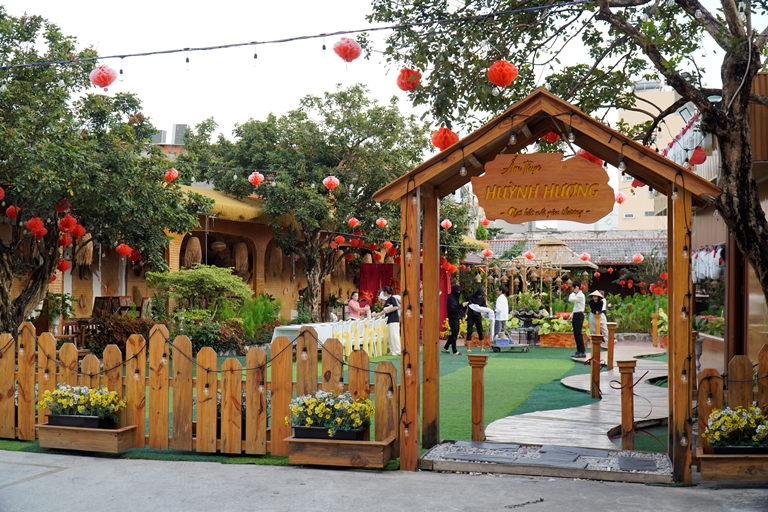 Aestibulum ipsum a ornare car